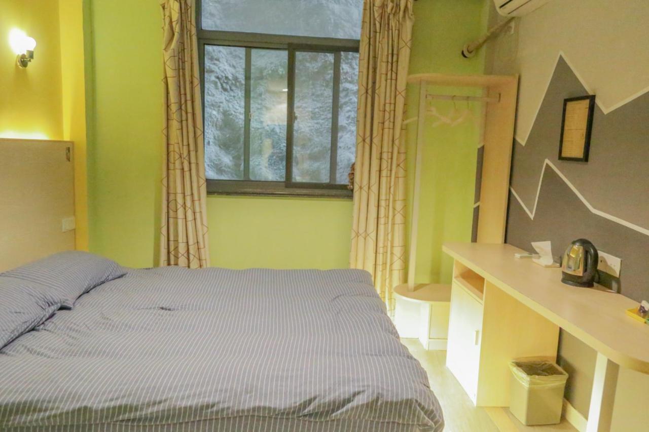 Kunlun International Youth Hostel Хуаншань Екстер'єр фото